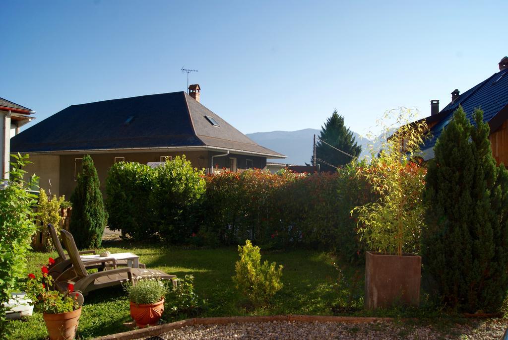 B&B Le Sourire Du Lac Sévrier Buitenkant foto