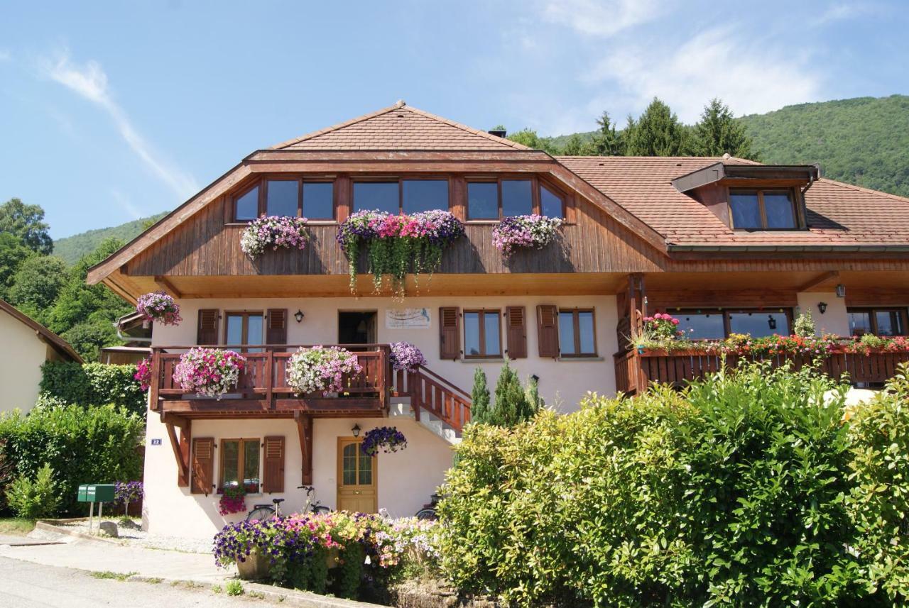 B&B Le Sourire Du Lac Sévrier Buitenkant foto